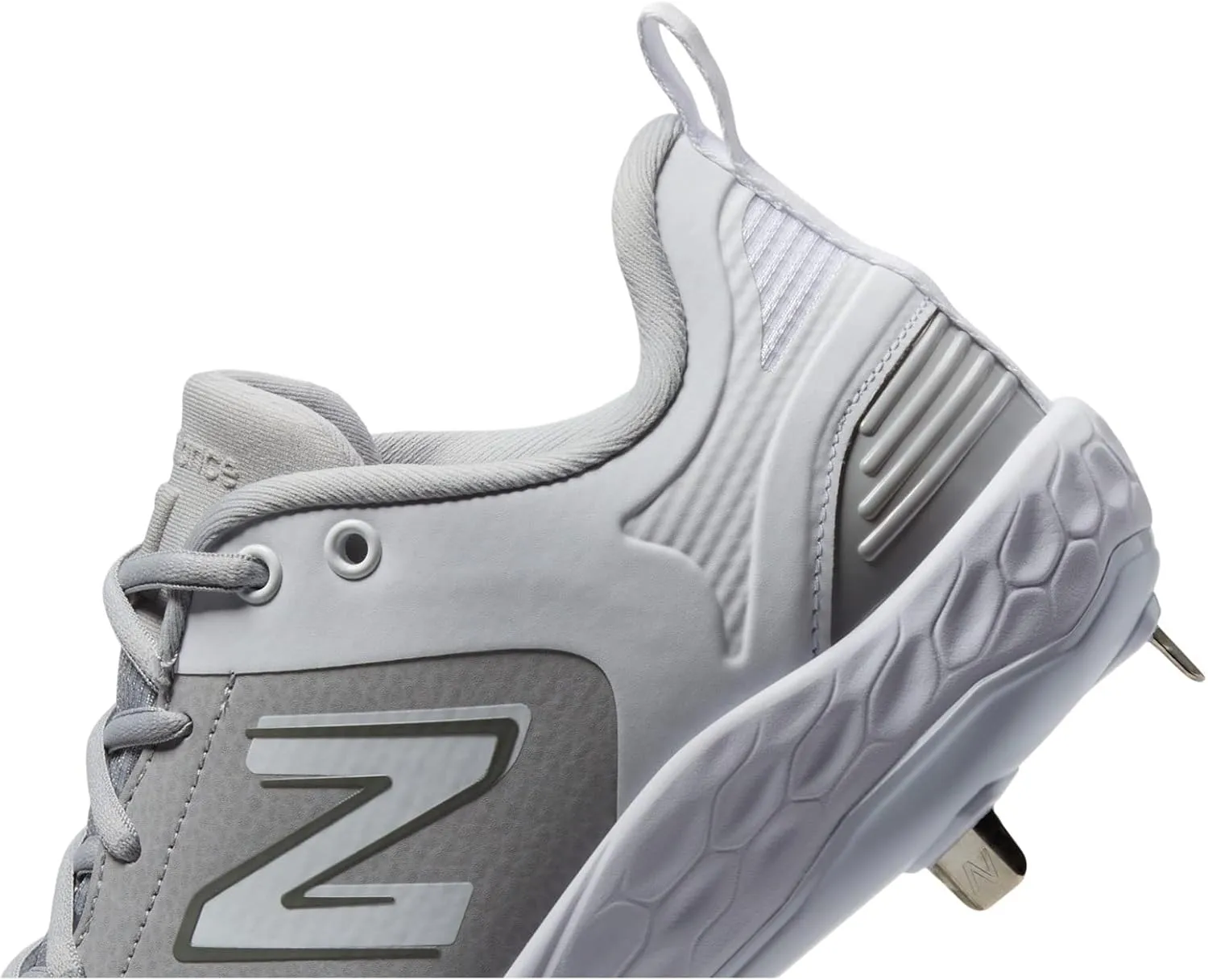 New Balance Women's Fresh Foam Velo V3 Softball Shoe